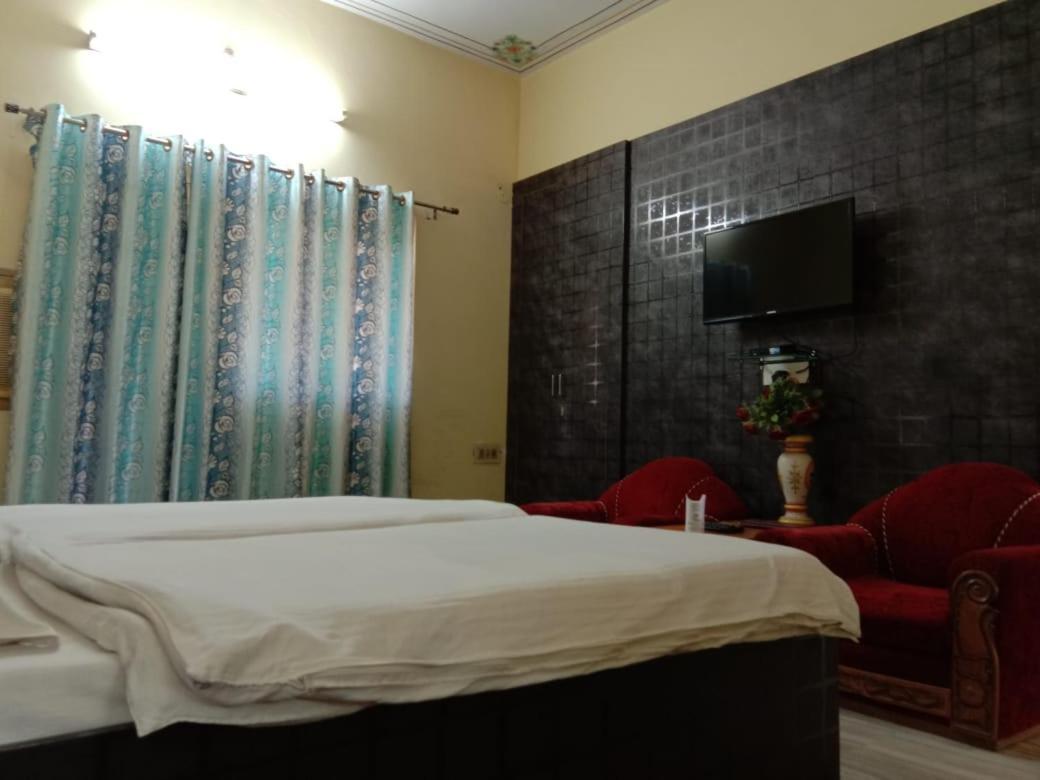 Hotel New Park Pushkar Eksteriør billede