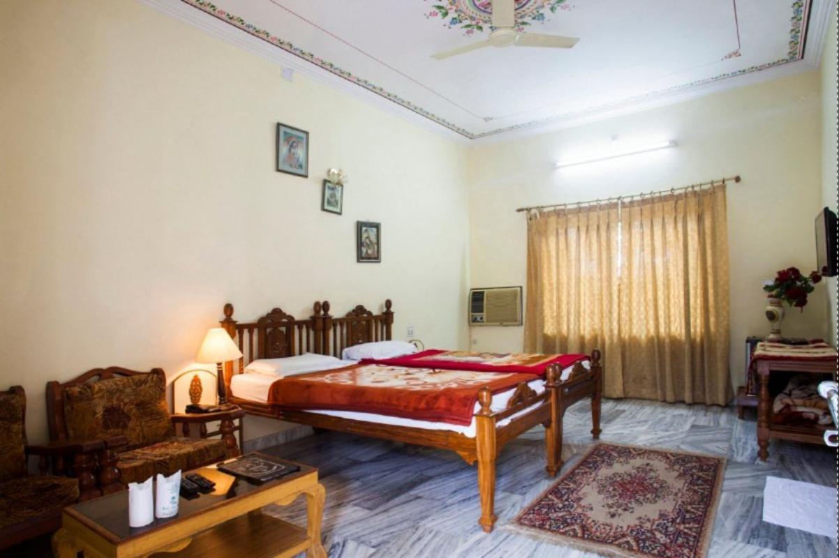 Hotel New Park Pushkar Eksteriør billede